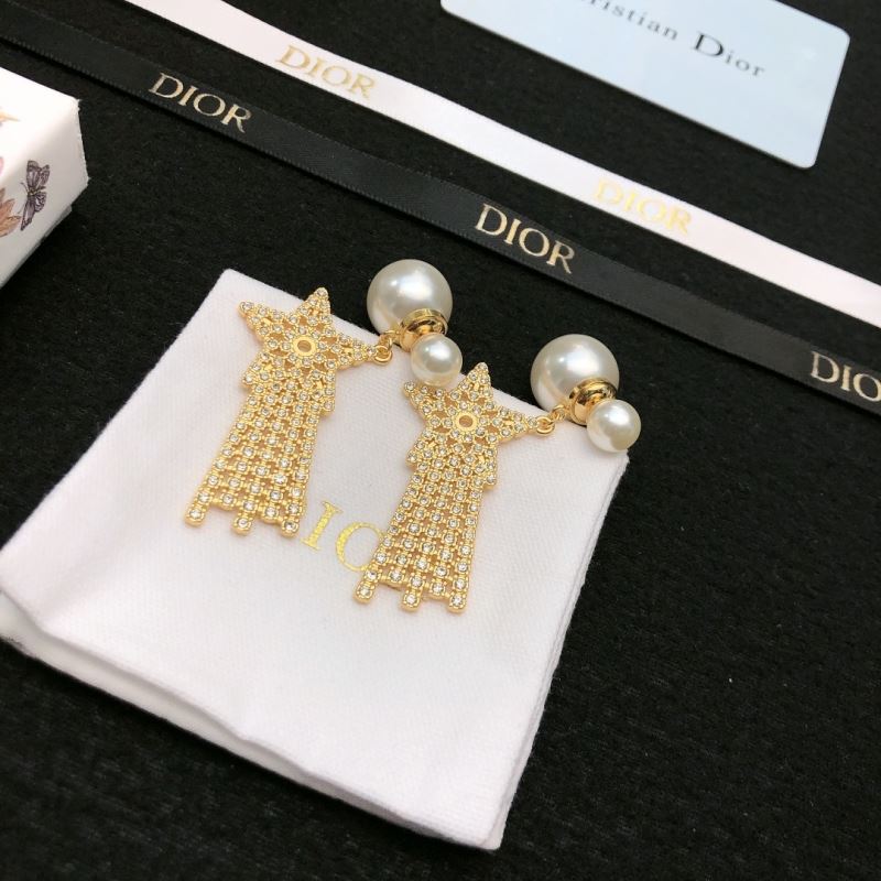 chr1st1an D10r earrings